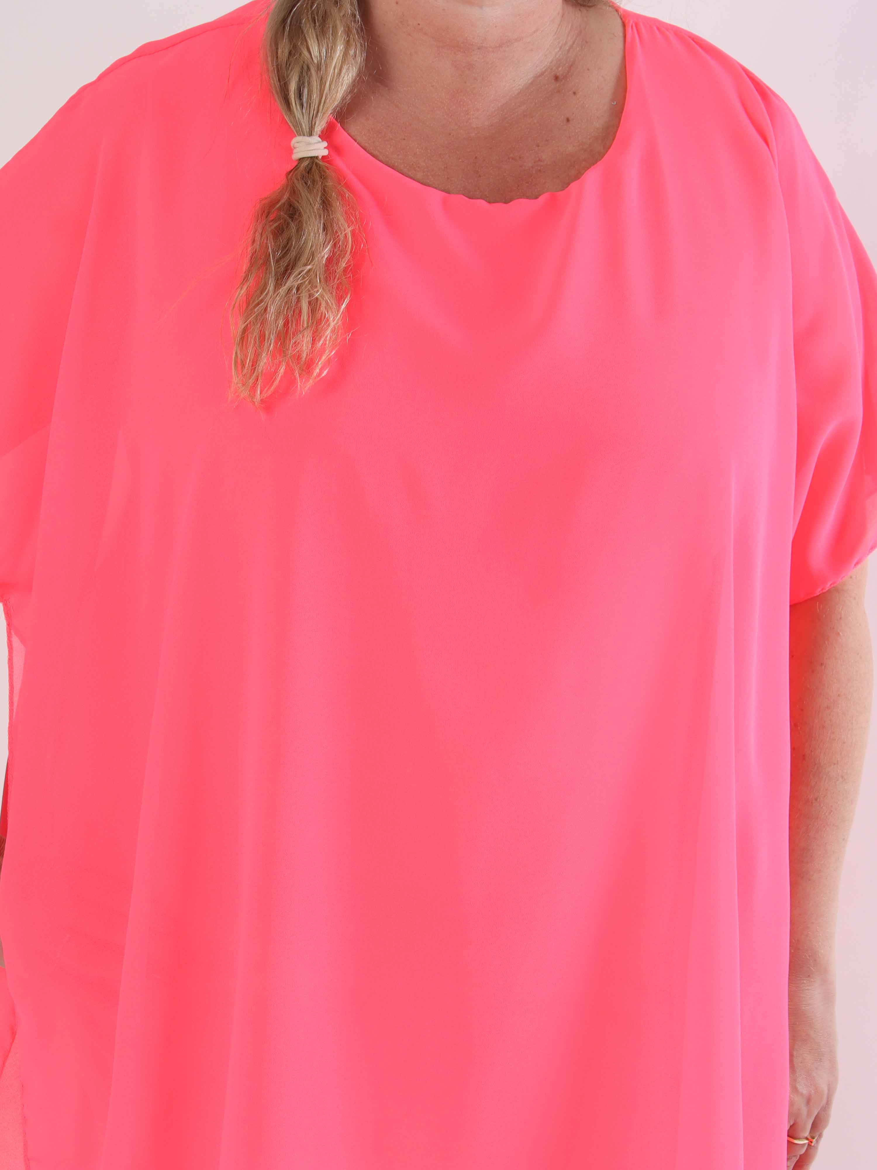 Mirabella Plain - Tunikaklänning i plus size med chiffonglager och underkjol i viskos